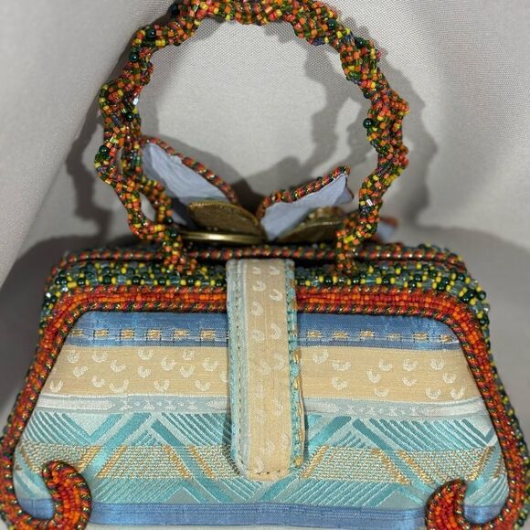 Mary Francis Jewels, Beaded, Embellished Coral Springs Handbag w/ tag - Picture 4 of 9